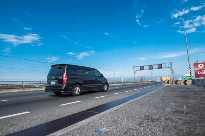 The Minivan with the Best Resale Value in Alaska