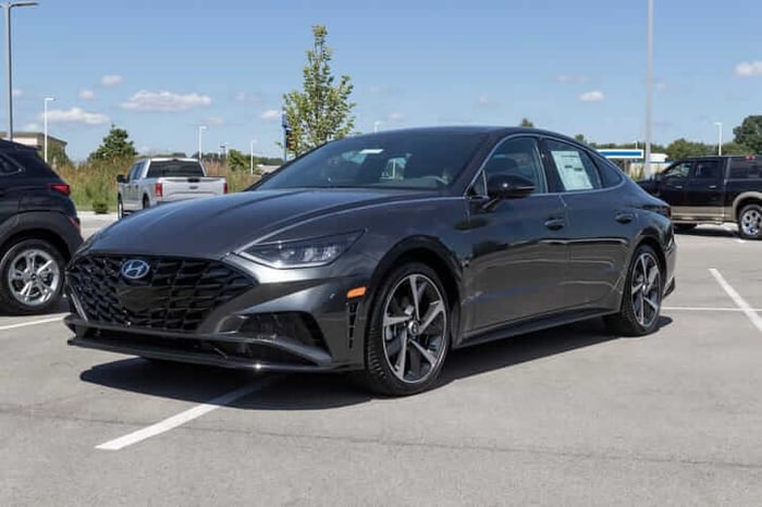 Cruising Georgia: The Best Sedans for Peach State Roads
