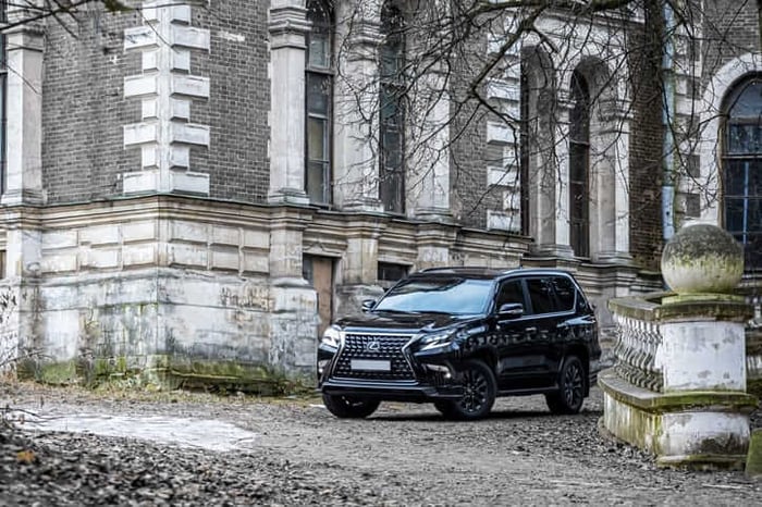 The Lexus GX 460: Rugged Luxury for the Discerning Adventurer
