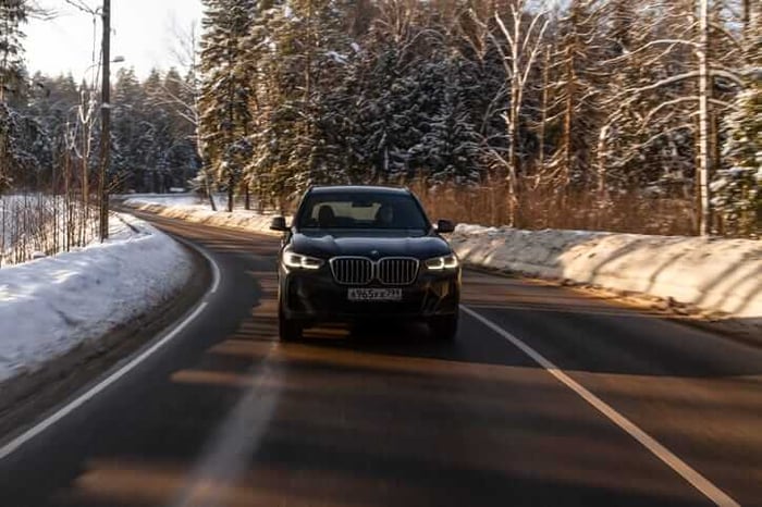 Used Luxury Cars vs. New Mainstream Cars: Finding the Best Value