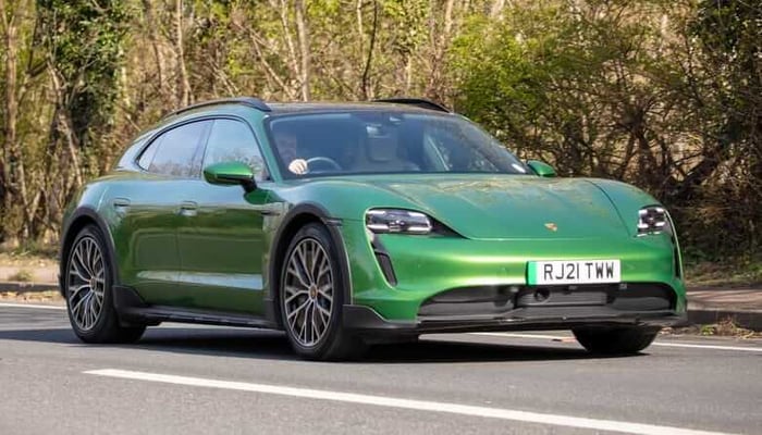 Electric Sedan Showdown: Luxury and Performance - Tesla Model S vs. Porsche Taycan