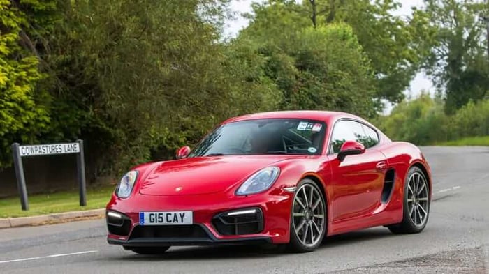 The Enticing Allure of the Cayman: A Dive into Porsche's Mid-Engine Masterpiece
