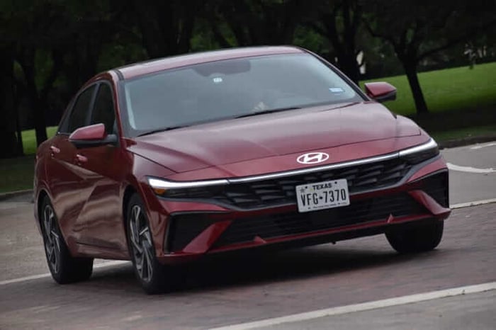 Fuel-Efficient Commuter Champions: Toyota Corolla Hybrid vs. Hyundai Elantra Hybrid