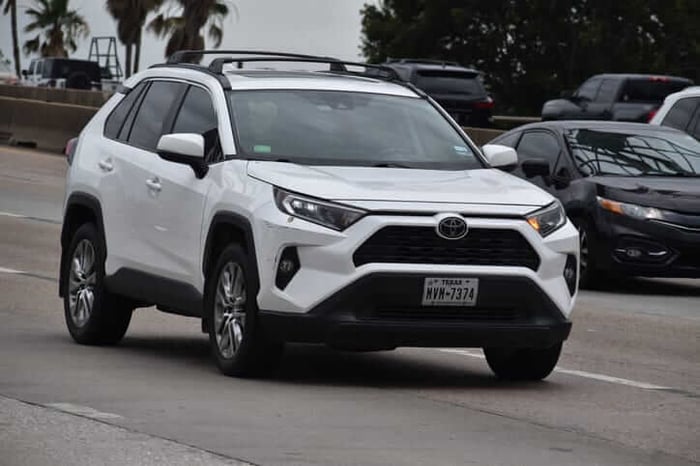 Cruising Illinois: Unveiling the Most Popular Cars on the Road