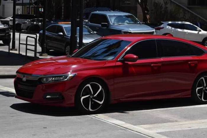 The Best Hybrid Cars for Nebraska's Open Roads