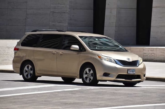 Navigating the Concrete Jungle: The Best Vans for New York City