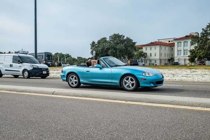 Cruising Towards Savings: Convertibles with the Best Resale Value in Vermont