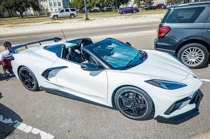 Top Down in the Sunshine State: Convertibles with the Best Resale Value in Florida