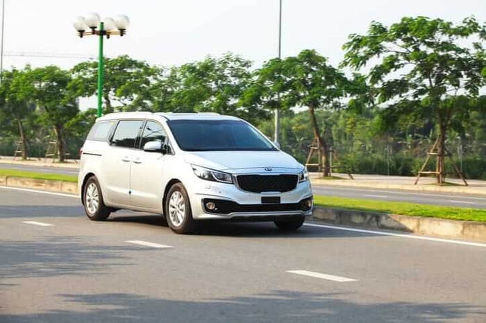 The Kia Sedona: A Spacious and Stylish Minivan for Modern Families