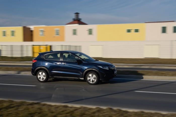 Driving Mississippi's Roads in 2025: A Look at the Best Crossovers