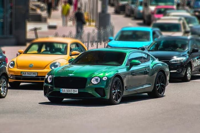 Can a Grand Tourer Truly Be a Supercar Slayer? Bentley Continental GT Speed