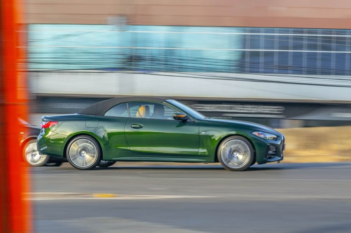 The Best Convertibles for Iowa: How to Enjoy Top-Down Driving in the Hawkeye State