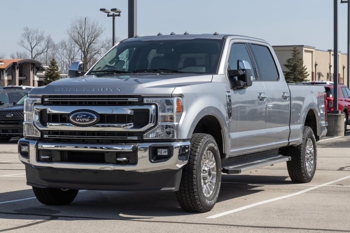 Does Any Heavy-Duty Truck Truly Compare to the Ford Super Duty?