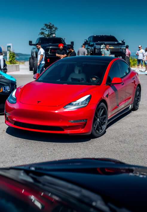 The Tesla Model 3 2025: Evolution, Refinement, and the Electric Future