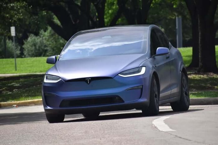 The Tesla Model X 2025: Evolution, Not Revolution, But Still Electrifying