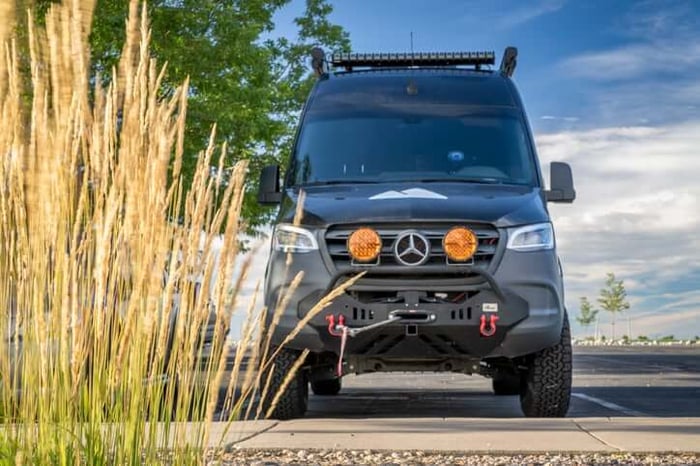 Which Vans Truly Conquer Wyoming's Wild Terrain and Climate?