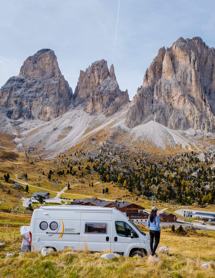 Which Vans are Best for Exploring the Wild and Wonderful West Virginia?