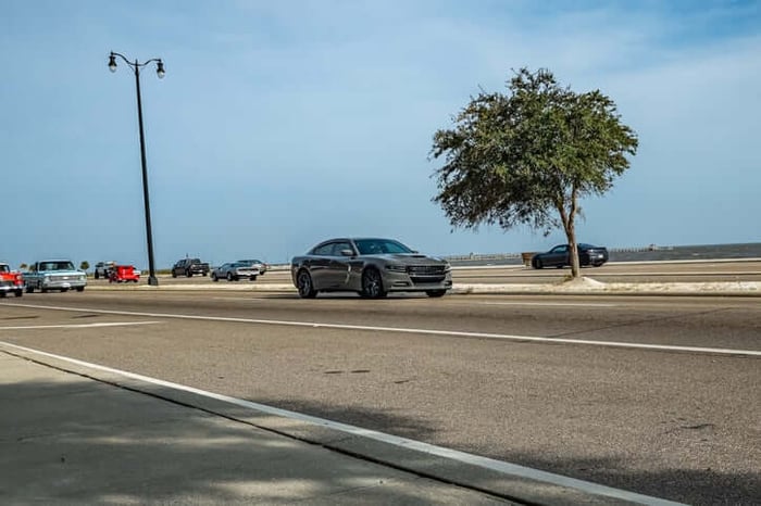 What are the best sedans for navigating Oklahoma's roads?