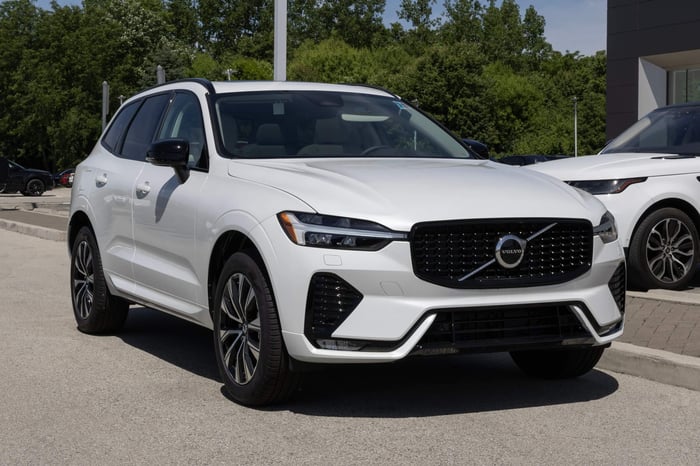 Is the Volvo EX90 the Safest, Smartest Electric SUV to Buy in 2026?