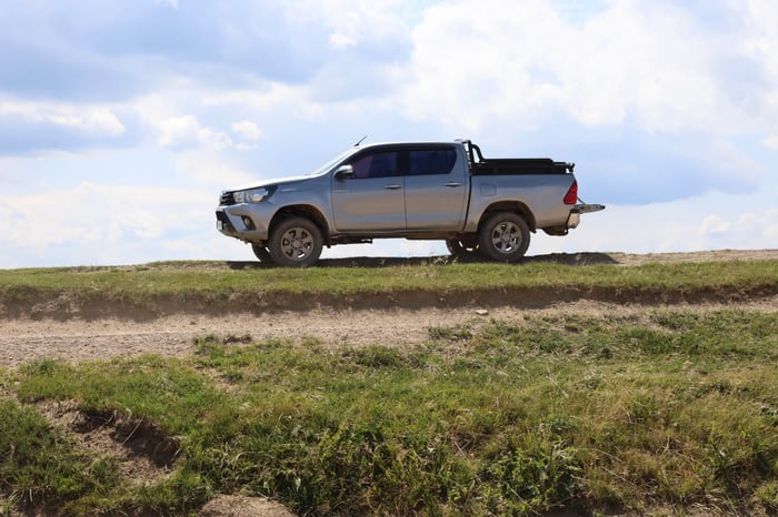 What are the Best Trucks for Conquering Wyoming's Wild Demands?