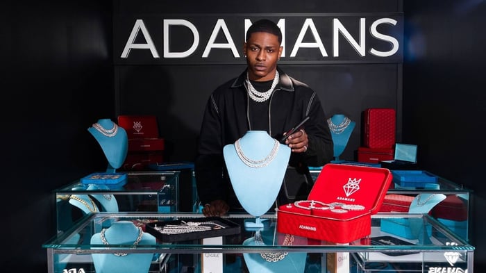 The Ultimate Guide to Moissanite Chains: Shine Bright Without Breaking the Bank