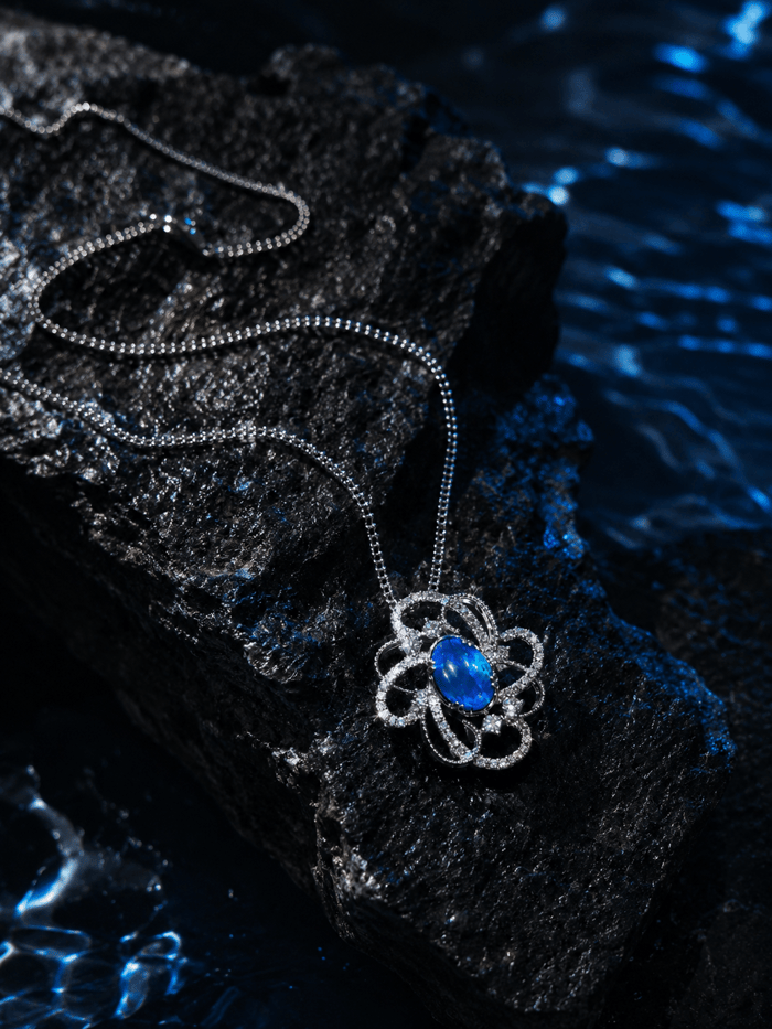 Opal Guide: Types, Origins & Meaning
