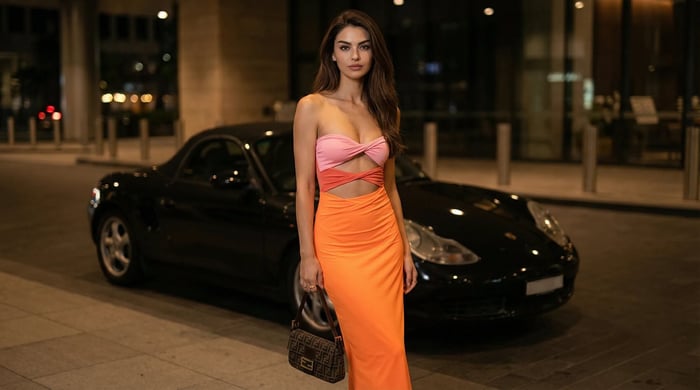 Best Dresses for Women Over 30