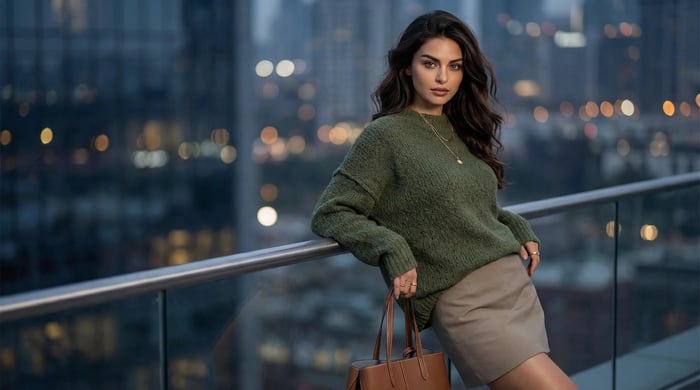 Knit Sweater vs Fleece Pullover