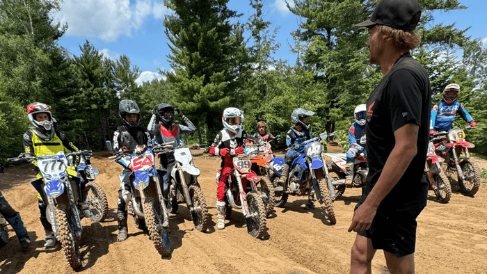 The Secret Advantage of Riding With a Group