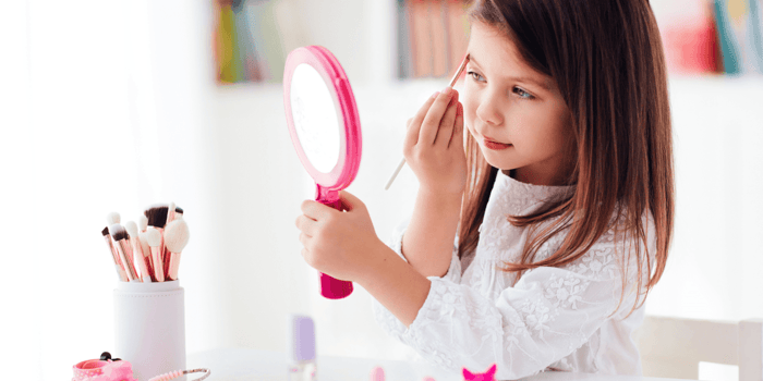 All Natural Makeup for Kids: Ingredients, Labels, and Safer Play