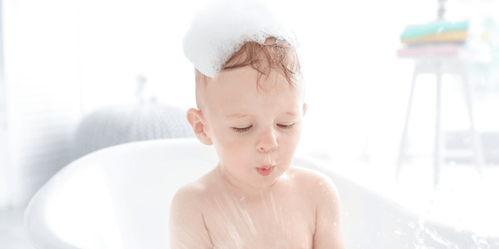 Baby Face Wash: A Parent’s Guide to Gentle Cleansing (What to Buy + How to Use It)