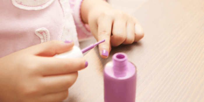 Best Kids Nail Polish: Parent-Tested Criteria for Safer, Easy-Remove Picks