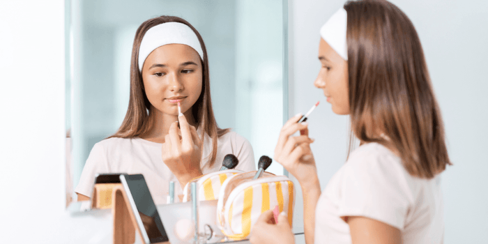 Best Lip Gloss for Kids: What to Buy (and What to Skip)