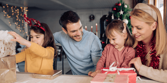 Christmas 2026 Gift Guide for 5-Year-Old Girls (Clean Beauty + Conscious Picks)