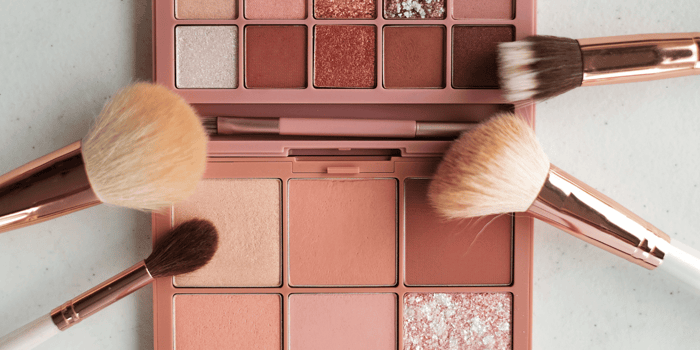 Clean Play Makeup: What to Know Before You Buy (For Kids, Tweens, and Parents)