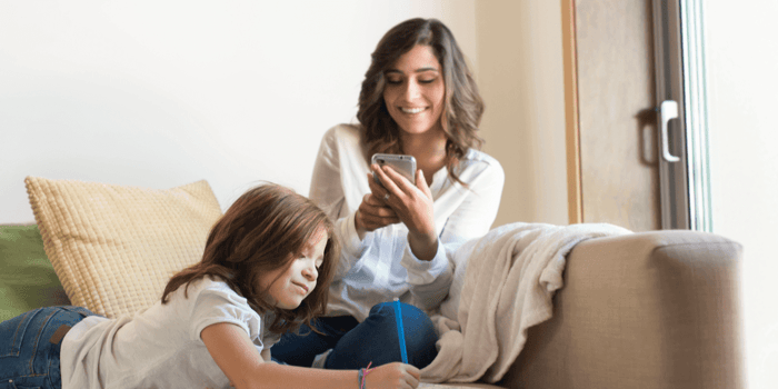 Free tools for clean living including ingredient safety apps like Yuka, EWG, and Clearya for safer family shopping