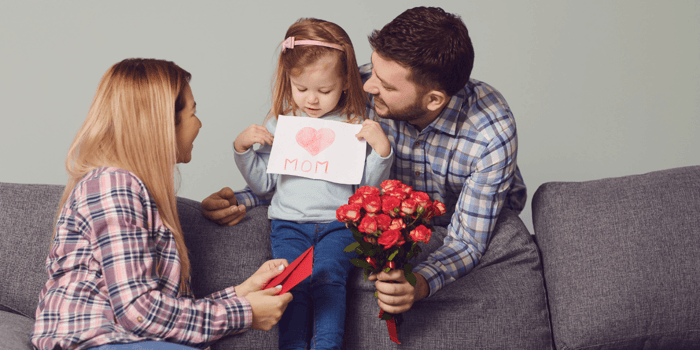 Kids Beauty Gift Cards: A Parent Guide to Safer Gifting