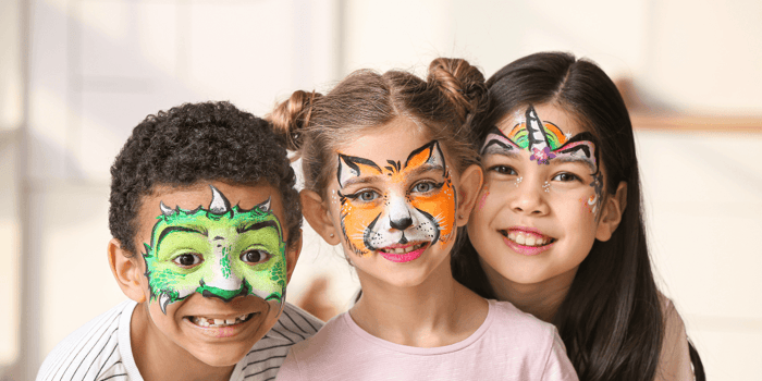 Kids Makeup Kit: What to Know Before You Buy