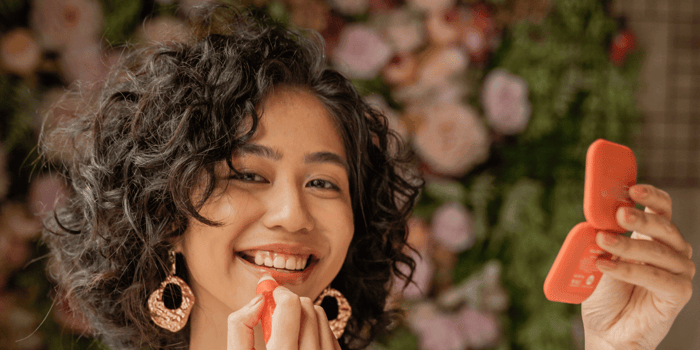 Lip Gloss for Kids Non Toxic: Ingredients Parents Should Check
