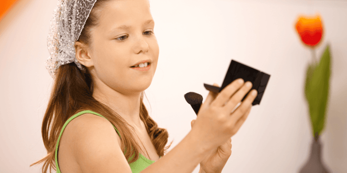 Natural Makeup Is More Than a Label: What Parents Should Check