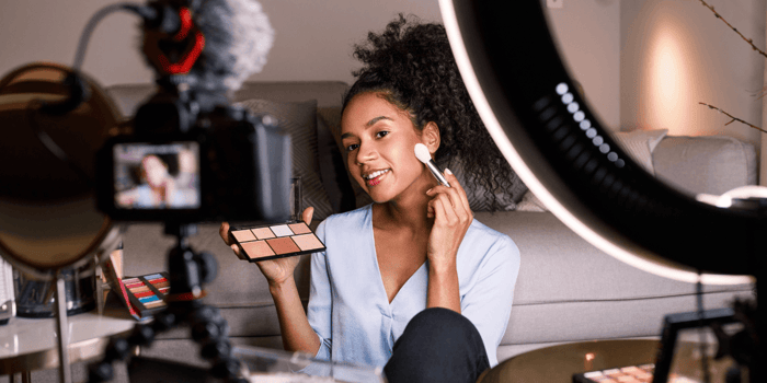 Natural Makeup Near Me: Ingredients, Labels, and Safer Play