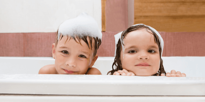 Non Toxic Kids Shampoo: Ingredients to Look For and Avoid (A Parent’s Shopping Guide)