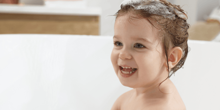 Non-toxic Kids Shampoo vs Mainstream Kids Shampoo: Ingredients to Look For and Avoid