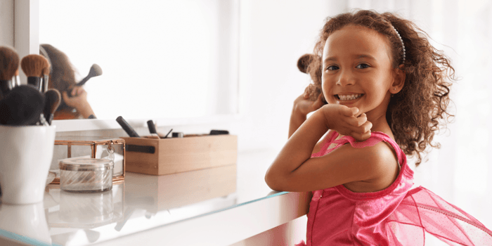 Non Toxic Skin Care for Kids: A Simple, Age-Aware Routine Guide