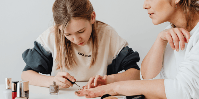 Toddler Safe Nail Polish: Age, Safety, and Label Checks (What Parents Should Know)