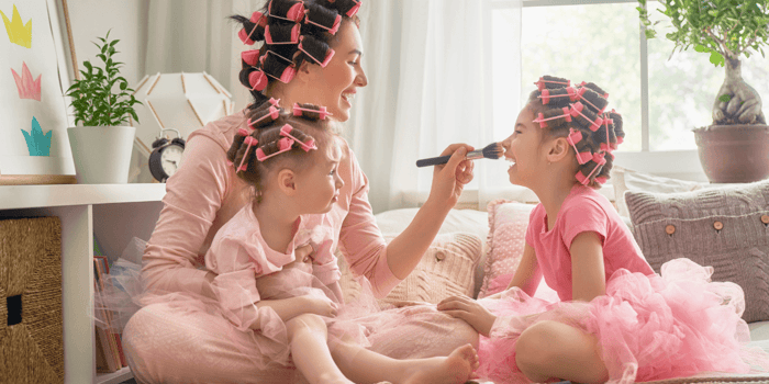 What Makeup Brands Should I Avoid? A Parent’s Safety-First Guide for Kids + Tweens