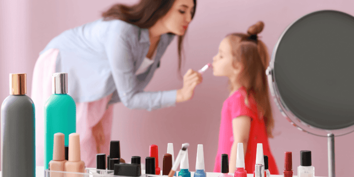 Why shouldn't kids use makeup? A parent guide to age-appropriate beauty