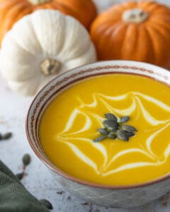 Soupe à la citrouille et lait de coco