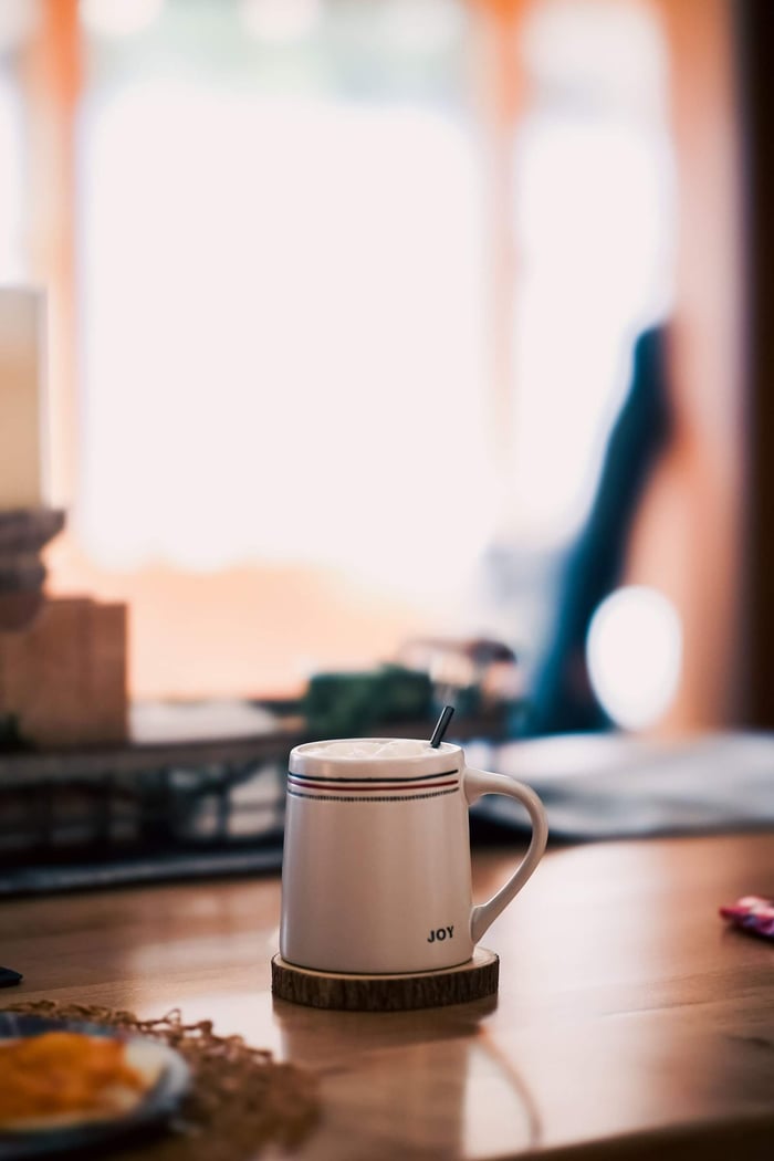 coffee cup that caused a fight on resentment