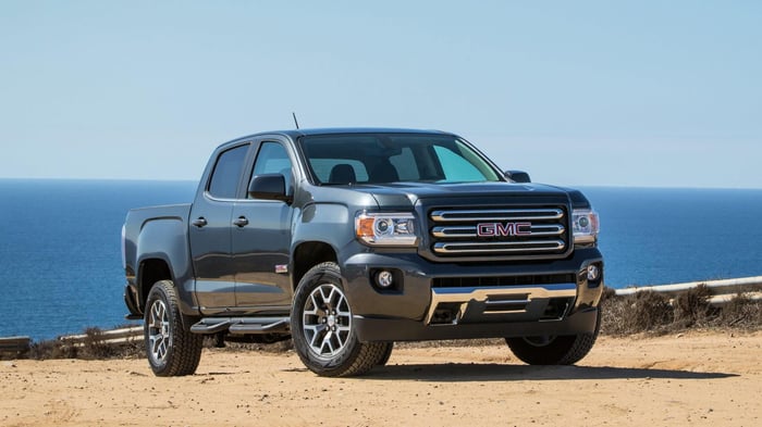 How to Choose Between Diesel and Gas Trucks